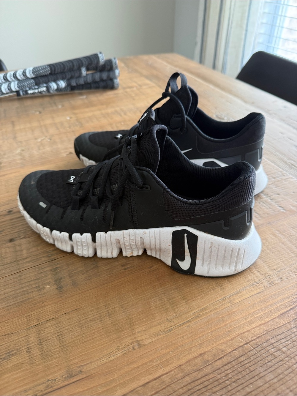 NIKE Free Metcon Sneakers
